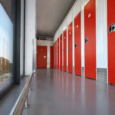 Less Mess Modlińska - Magazyny Self Storage Warszawa